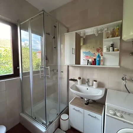 Nona - 200m From The Daire *